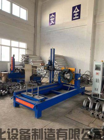 江蘇領超引進四套全自動焊接設備(1) 江蘇領超引進四套全自動焊接設備(1)